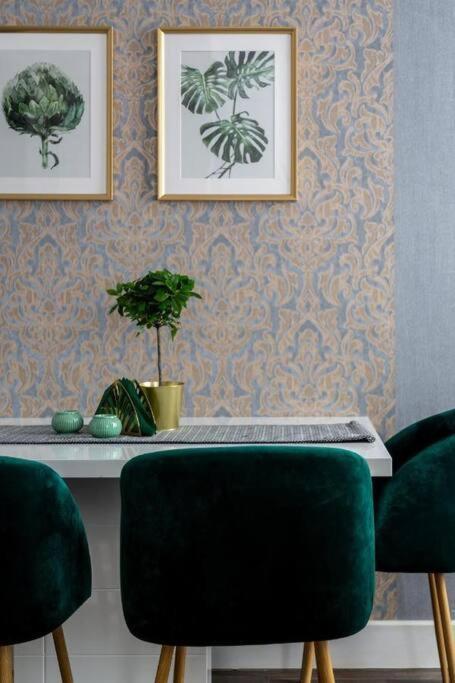 Chic, Captivating Space Near Opera House Budapest Luaran gambar